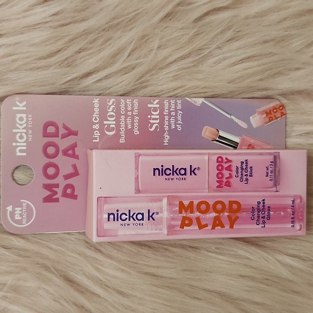 Brand New NICKA K MOOD PLAY LIP & CHEEK GLOSS & STICK